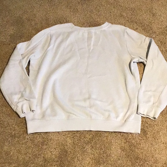 Cute Sweatshirt! - Picture 3 of 3